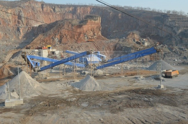 河南新密时产500吨石料生产线现场